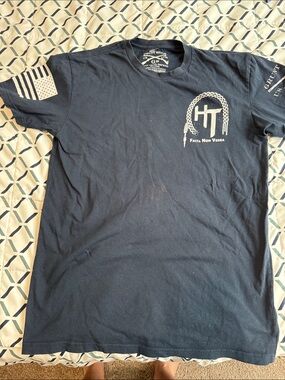 Grunt Style Navy Short-Sleeve Graphic Tee with White Logo